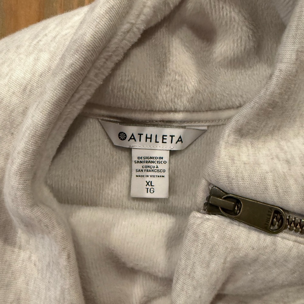 Athleta Heathered Gray Zip Pullover - image 3